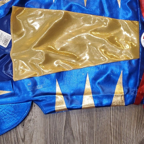 Wolverine Costume Size Medium 8-10 - Picture 3 of 4